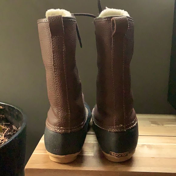 Leather & Fleece Waterproof Winter Boots - Picture 4 of 8